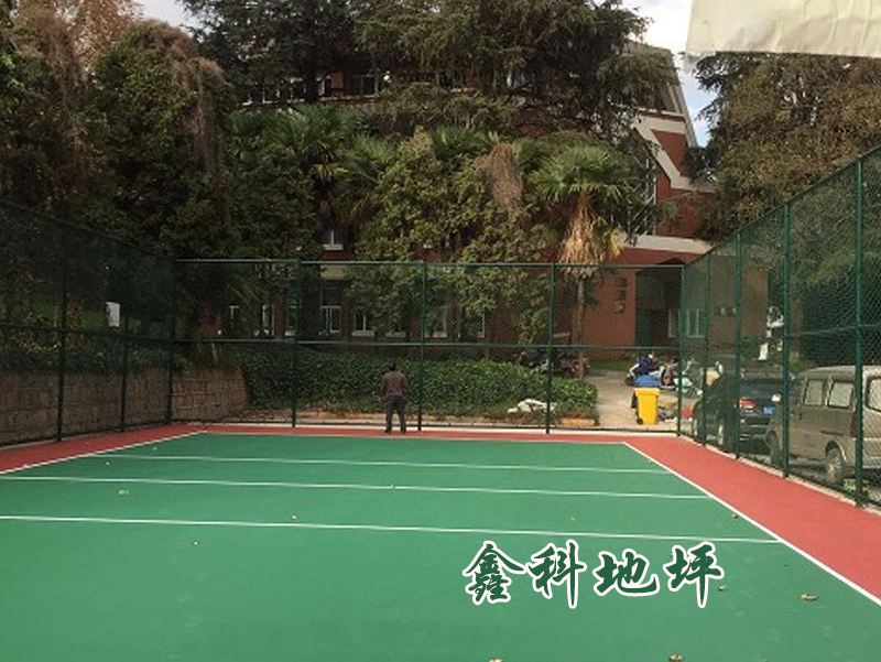 體育場(chǎng)圍網(wǎng)安裝