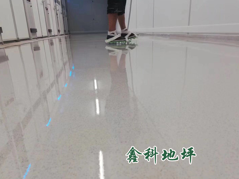 環氧彩砂地坪